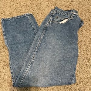 wrangler blue jeans size 33 x 32/8